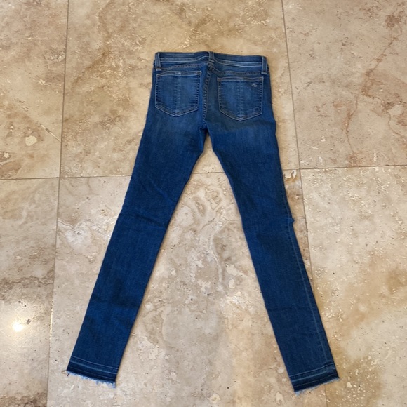Rag and bone low rise jeans. Size 24 - Picture 2 of 2